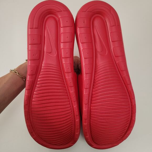 Nike Men's Victori One Slide University Red/Black (CN9675 600) - 13 - Picture 8 of 8